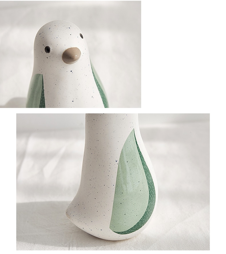Ceramiczna figurka ptaka w stylu chińskim