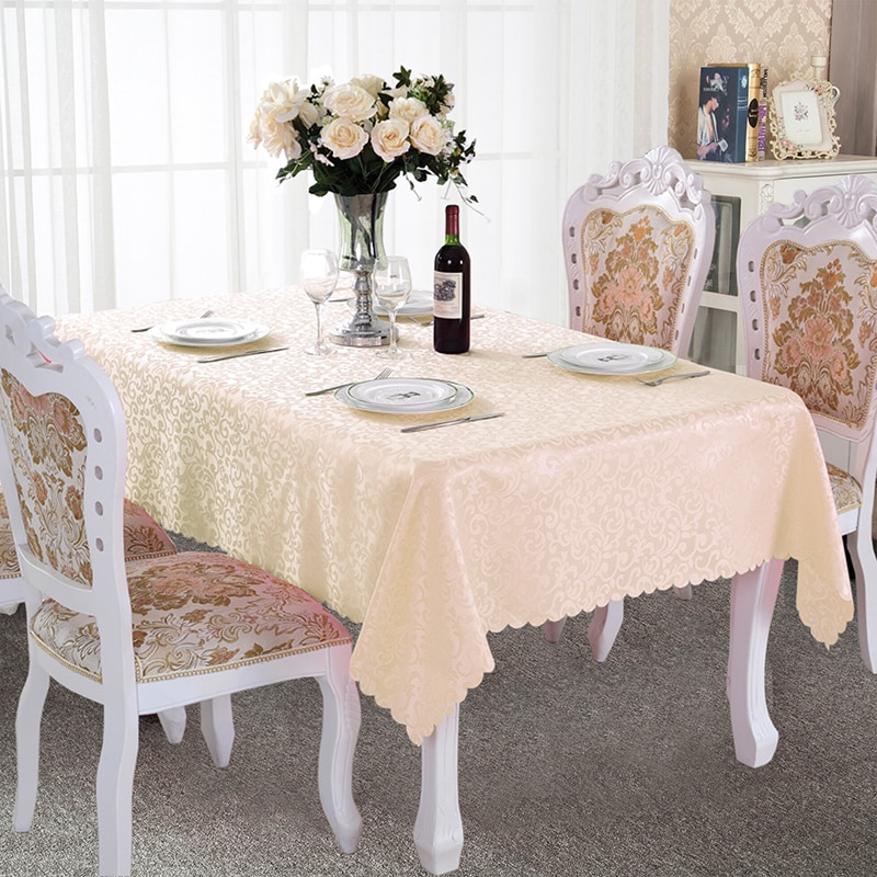 Luksusowy obrus na stół prostokątny biały, złoty, czerwony, fioletowy
